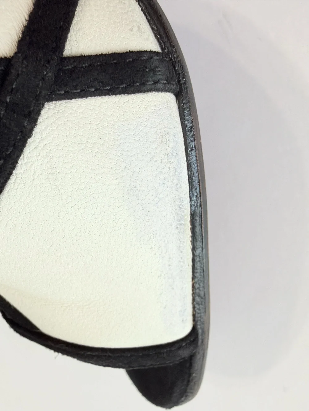 GIANVITO ROSSI BLACK SUEDE WHITE LEATHER SQUARE CUTOUT OPEN TOE BOOTIE HEELS - Picture 10 of 12
